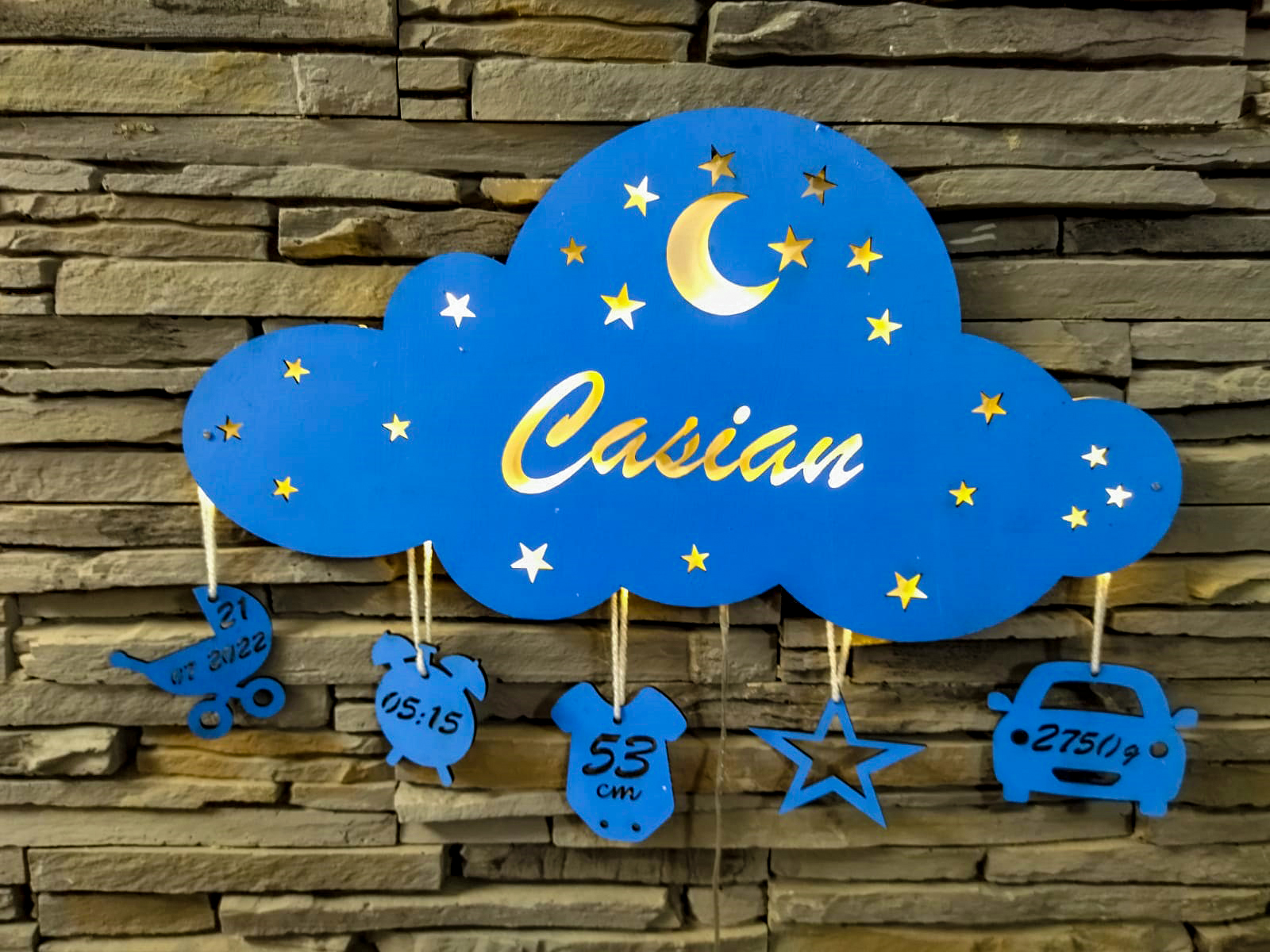 Lampa de veghe pentru bebelusi personalizata cu numele si datele de la nastere (5)