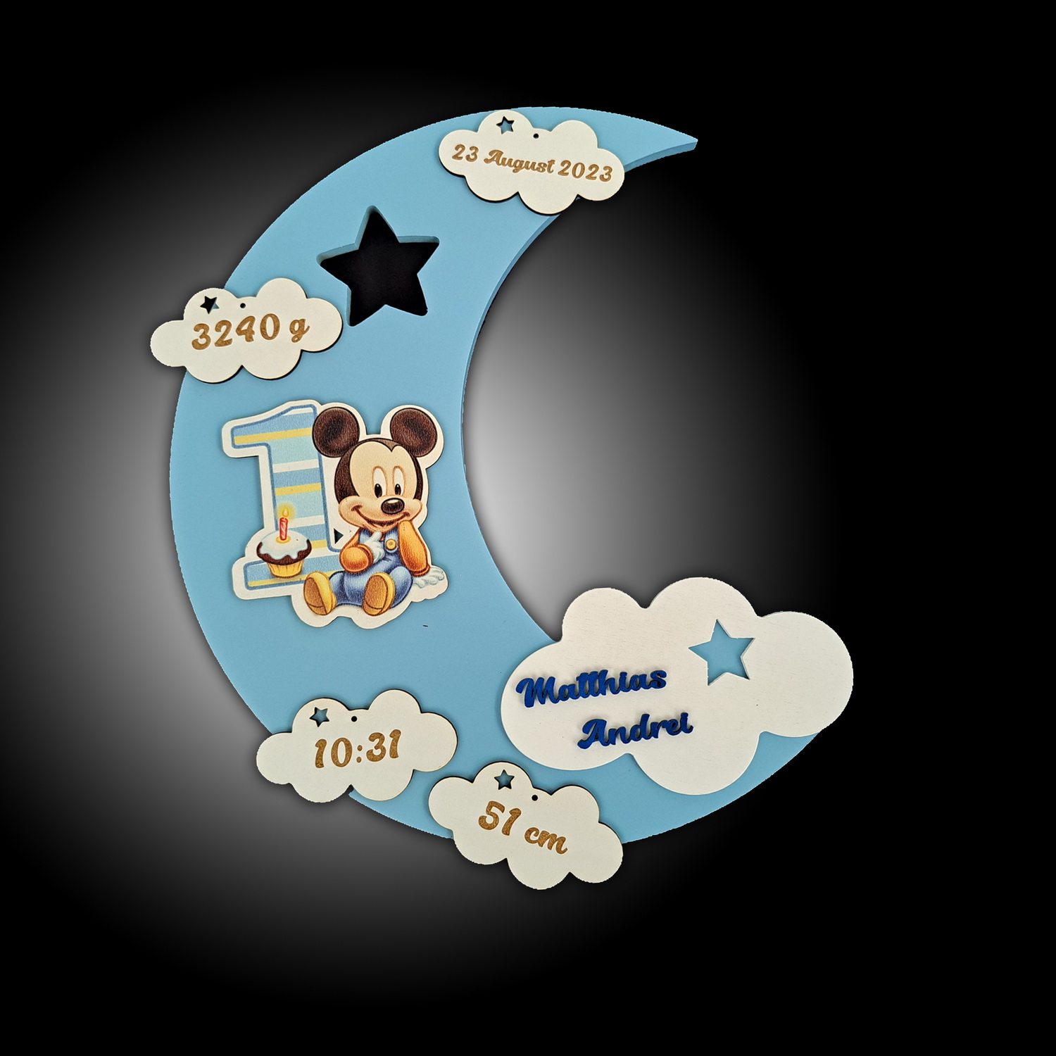 lampa de veghe personalizata cu numele copilului si datele de la nastere model luna cu aprindere led lampa de veghe personalizata cu numele copilului si datele de la nastere model luna cu aprindere led