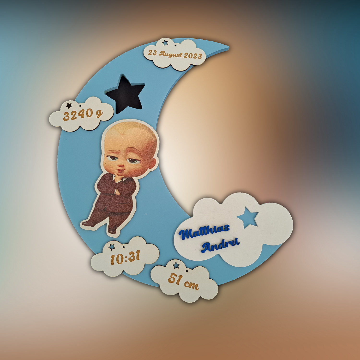 lampa de veghe personalizata cu numele copilului si datele de la nastere model luna cu aprindere led lampa de veghe personalizata cu numele copilului si datele de la nastere model luna cu aprindere led