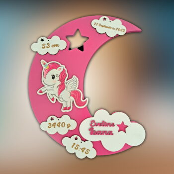 lampa de veghe personalizata cu numele copilului si datele de la nastere model luna cu aprindere led